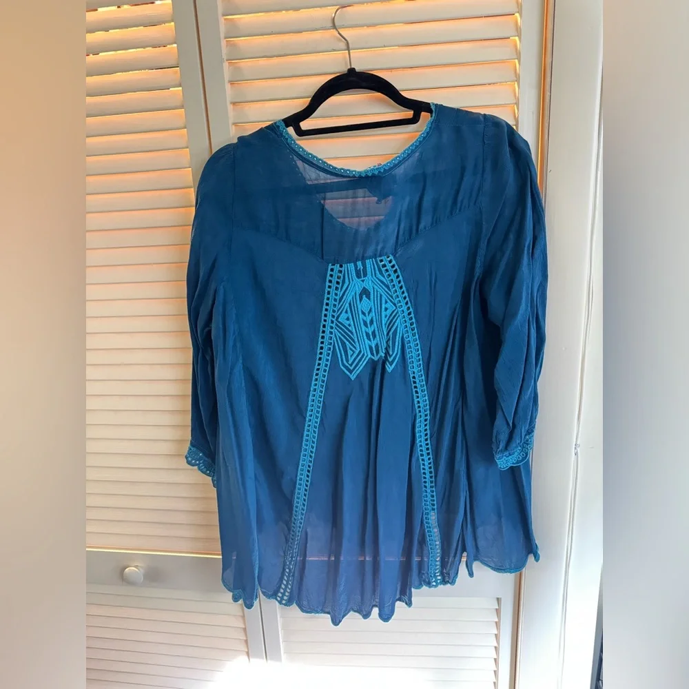 Johnny Was Size M Deep Teal Embroidered Blouse - Picture 7 of 8